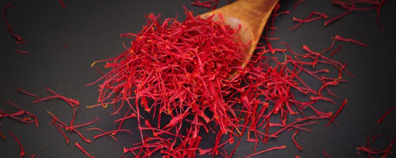 子宫肌瘤能喝藏红花吗 子宫肌瘤能吃人参吗